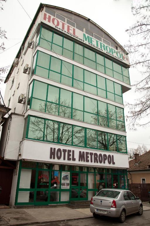 Hotel Metropol بيتستِ المظهر الخارجي الصورة